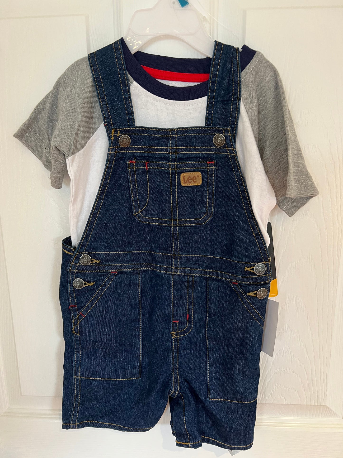 Lee Overalls & T Shirt